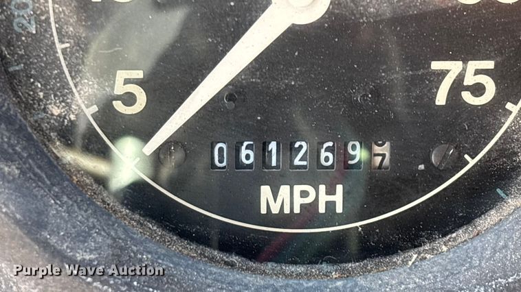 image for item FG0016 1988 Ford L8000 hazmat support truck