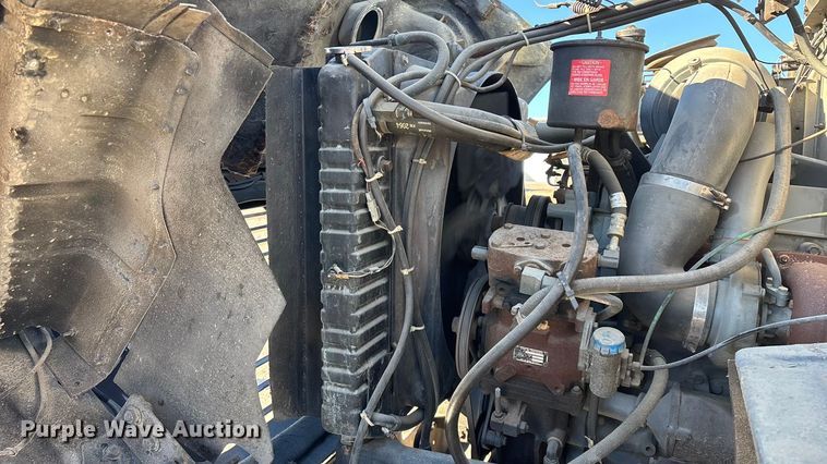 image for item FG0016 1988 Ford L8000 hazmat support truck