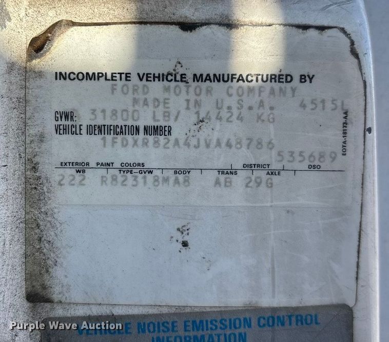 image for item FG0016 1988 Ford L8000 hazmat support truck