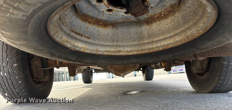 image for item FG0024 2006 Ford E350 van