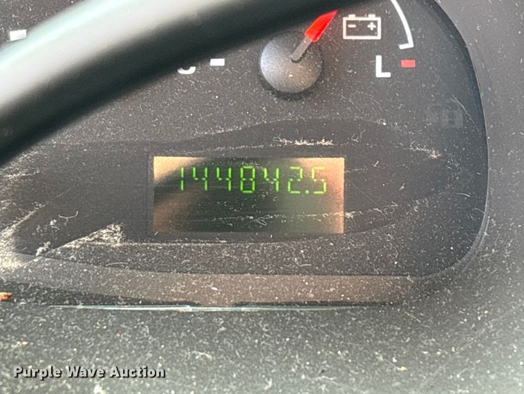 image for item FG0024 2006 Ford E350 van