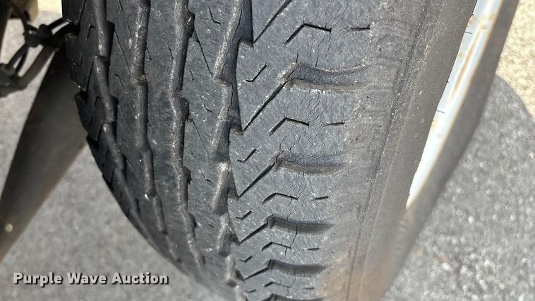 image for item FG0024 2006 Ford E350 van