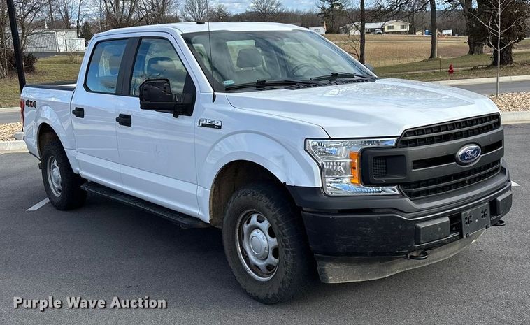 image for item FG0025 2018 Ford F150 Crew Cab flatbed pickup truck