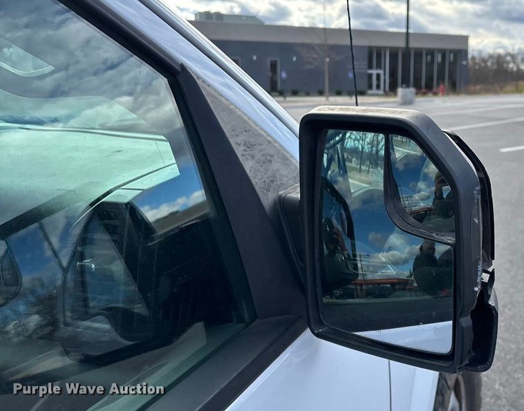 image for item FG0025 2018 Ford F150 Crew Cab flatbed pickup truck