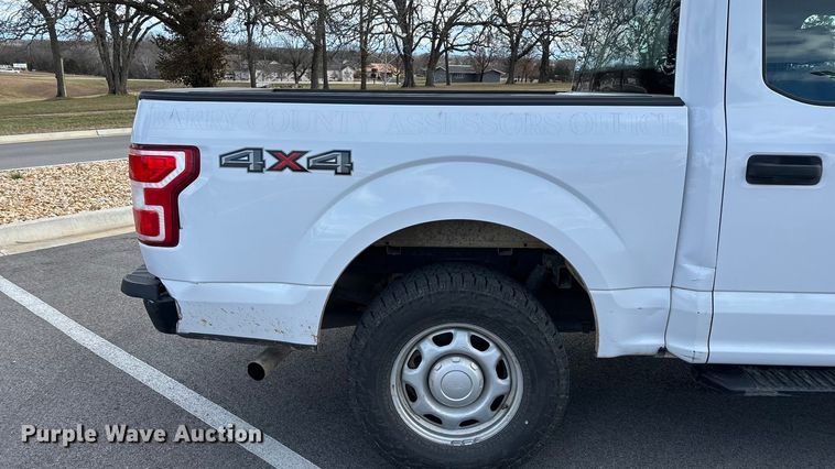 image for item FG0025 2018 Ford F150 Crew Cab flatbed pickup truck