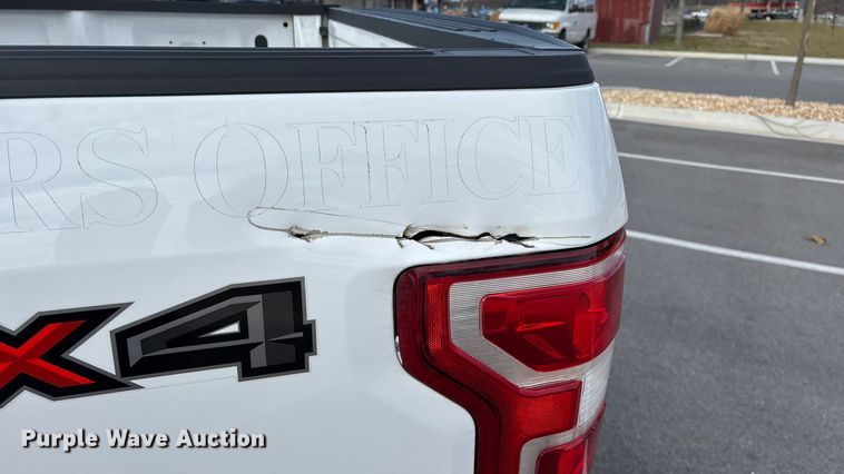 image for item FG0025 2018 Ford F150 Crew Cab flatbed pickup truck