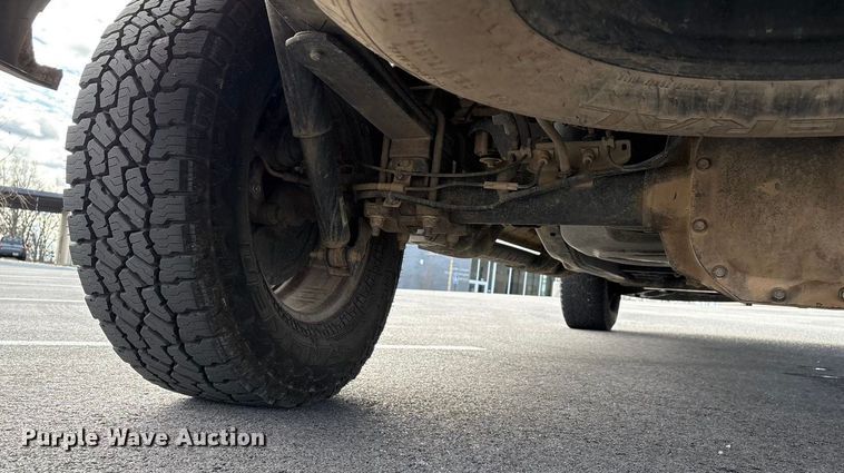 image for item FG0025 2018 Ford F150 Crew Cab flatbed pickup truck