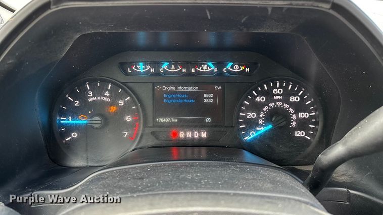 image for item FG0025 2018 Ford F150 Crew Cab flatbed pickup truck