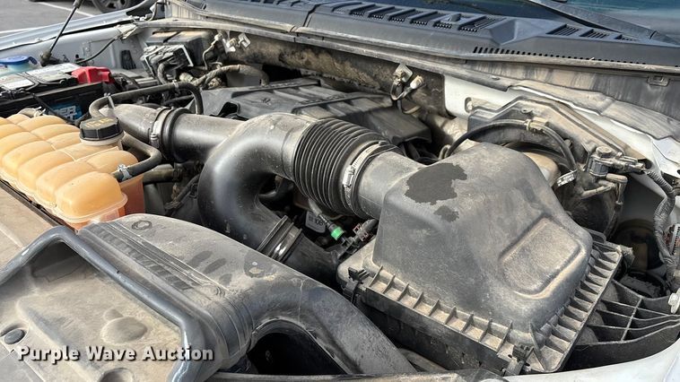 image for item FG0025 2018 Ford F150 Crew Cab flatbed pickup truck