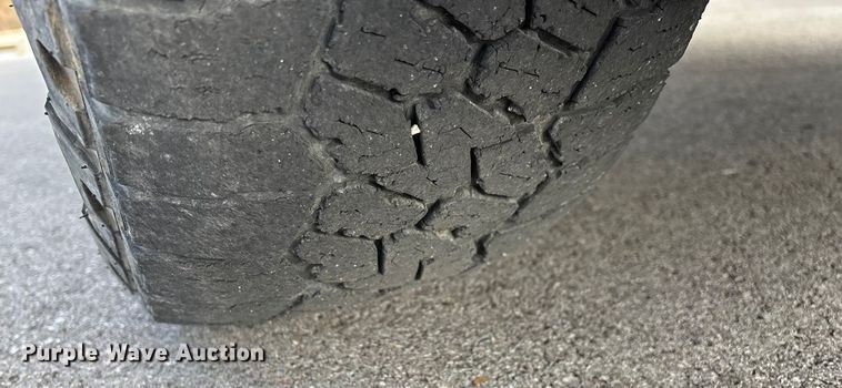 image for item FG0025 2018 Ford F150 Crew Cab flatbed pickup truck