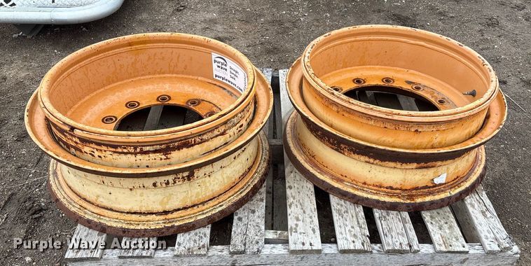 image for item FG2529 (2) motor grater wheels