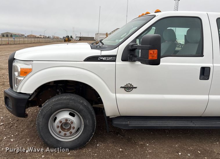 image for item FG2531 2016 Ford F350 Super Duty Ext. Cab flatbed pickup truck