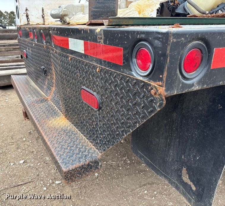 image for item FG2531 2016 Ford F350 Super Duty Ext. Cab flatbed pickup truck