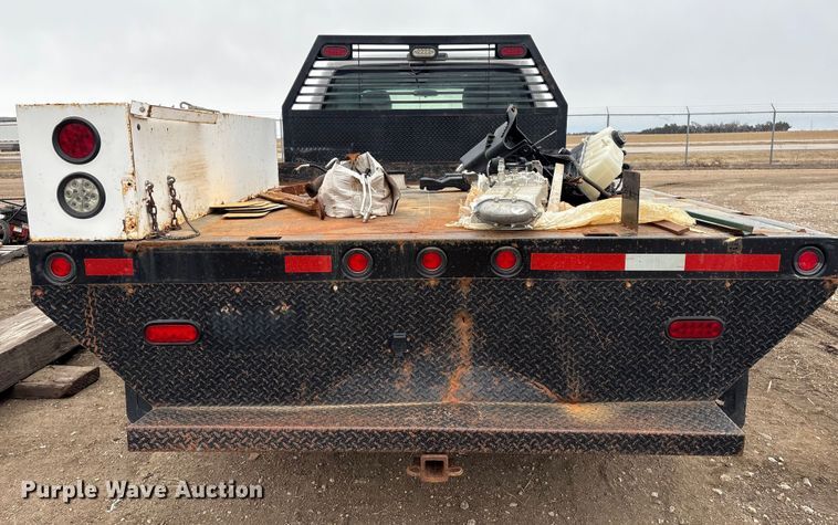 image for item FG2531 2016 Ford F350 Super Duty Ext. Cab flatbed pickup truck