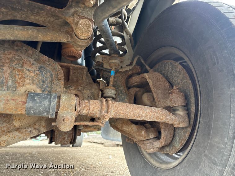 image for item FG2531 2016 Ford F350 Super Duty Ext. Cab flatbed pickup truck