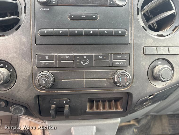 image for item FG2531 2016 Ford F350 Super Duty Ext. Cab flatbed pickup truck