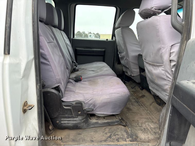 image for item FG2531 2016 Ford F350 Super Duty Ext. Cab flatbed pickup truck