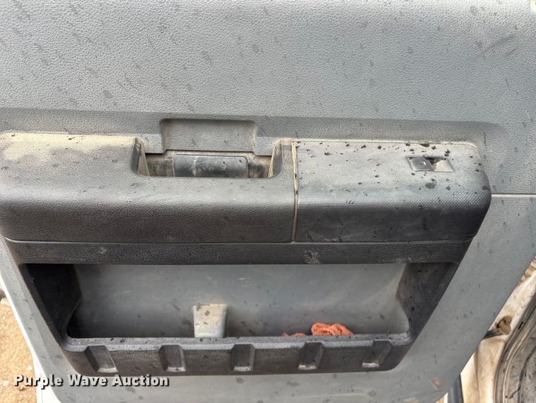 image for item FG2531 2016 Ford F350 Super Duty Ext. Cab flatbed pickup truck