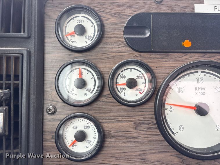 image for item FG2532 2011 Freightliner Coronado semi truck