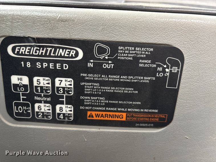 image for item FG2532 2011 Freightliner Coronado semi truck