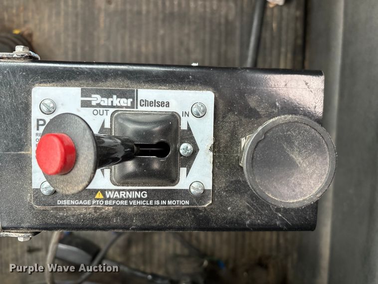 image for item FG2532 2011 Freightliner Coronado semi truck