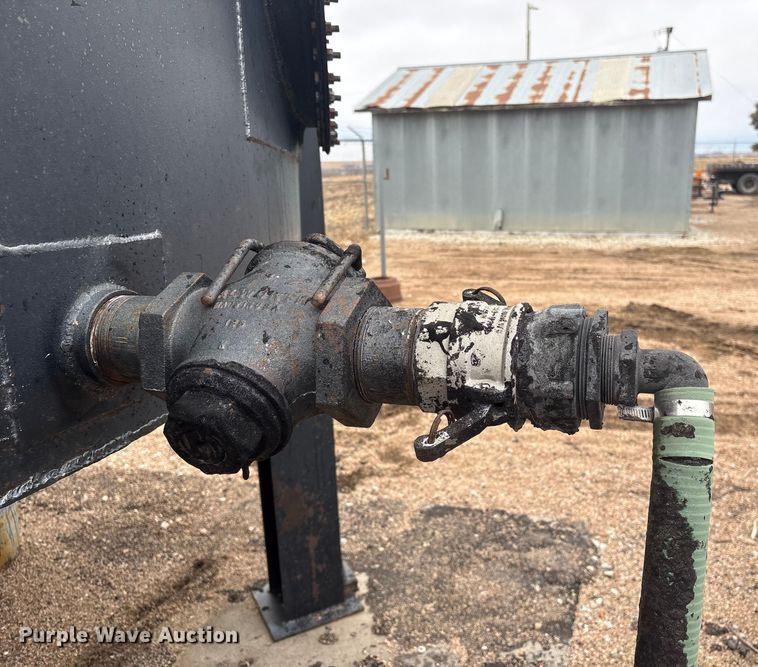 image for item FG2534 Huron Culvert & Tank Co. asphalt tank