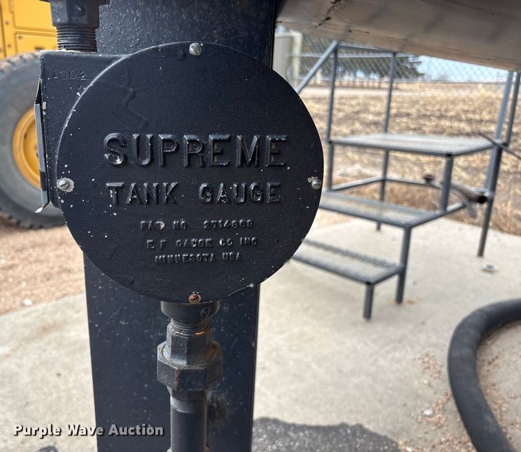 image for item FG2534 Huron Culvert & Tank Co. asphalt tank