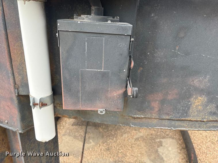 image for item FG2534 Huron Culvert & Tank Co. asphalt tank