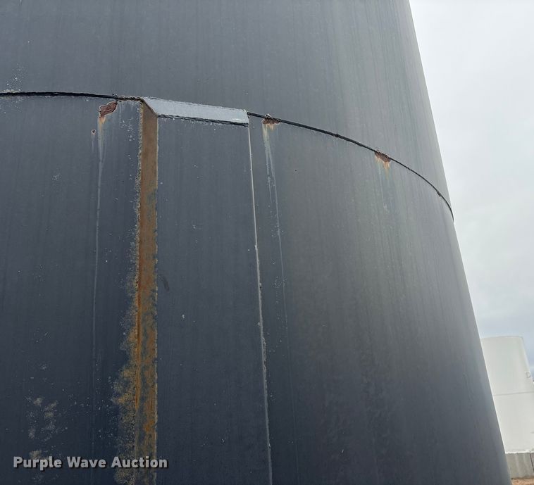 image for item FG2534 Huron Culvert & Tank Co. asphalt tank