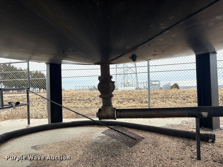 image for item FG2534 Huron Culvert & Tank Co. asphalt tank