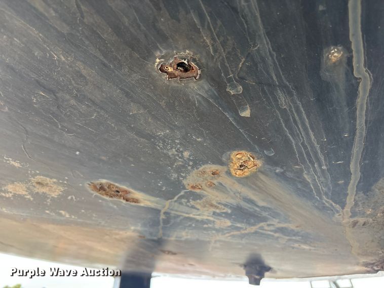 image for item FG2534 Huron Culvert & Tank Co. asphalt tank