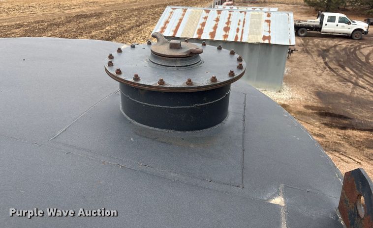 image for item FG2534 Huron Culvert & Tank Co. asphalt tank