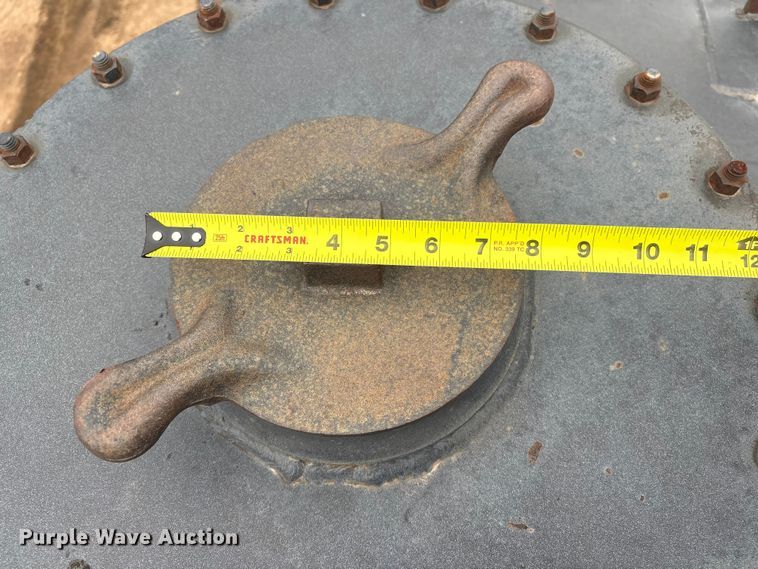 image for item FG2534 Huron Culvert & Tank Co. asphalt tank