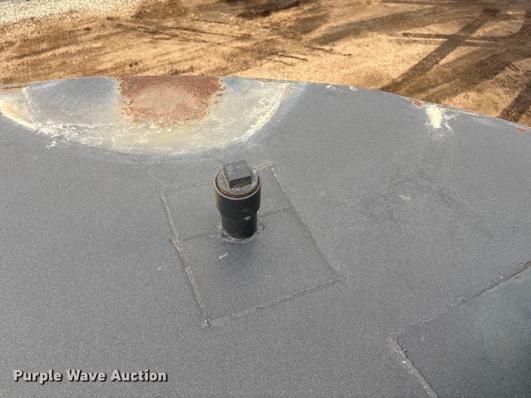 image for item FG2534 Huron Culvert & Tank Co. asphalt tank