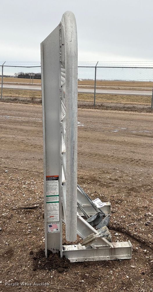 image for item FG2535 Merritt headache rack