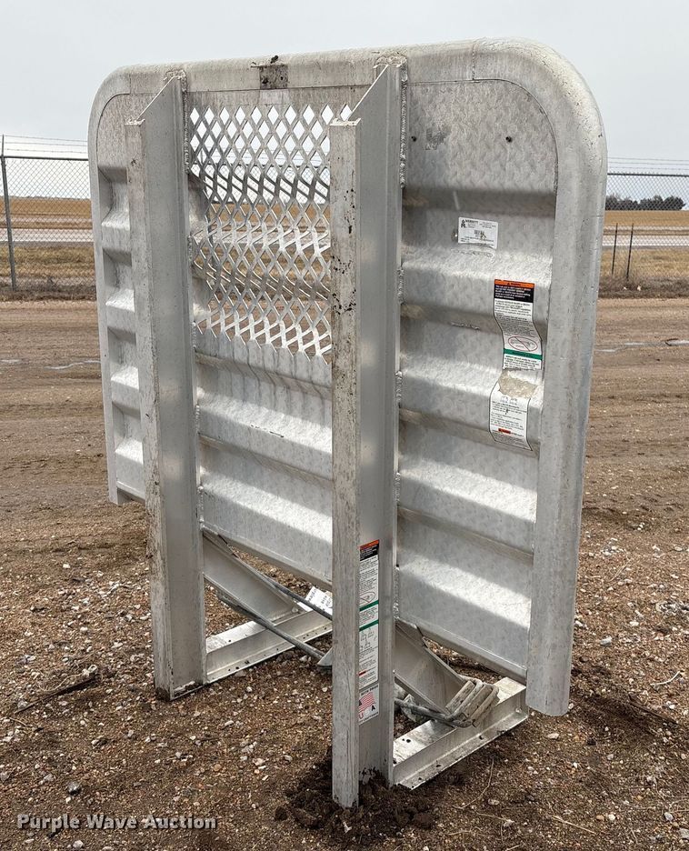 image for item FG2535 Merritt headache rack