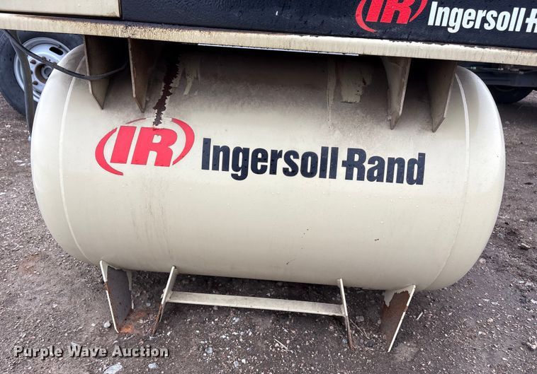 image for item FG2536 Ingersoll-Rand UP6-10TAS-210 W/D air compressor