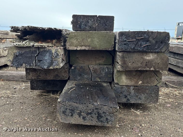 image for item FG2538 Approximately 29 bridge planks