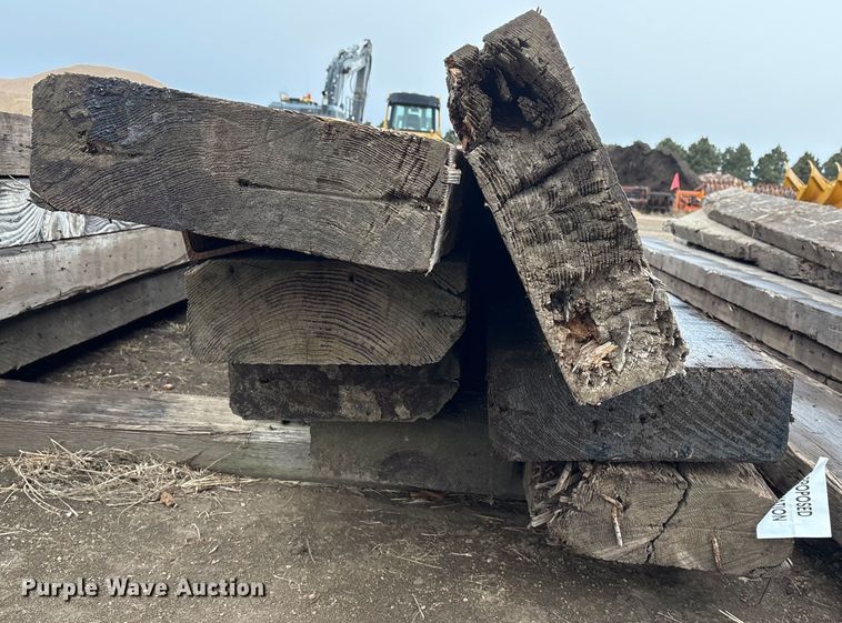 image for item FG2539 Approximately 19 bridge planks