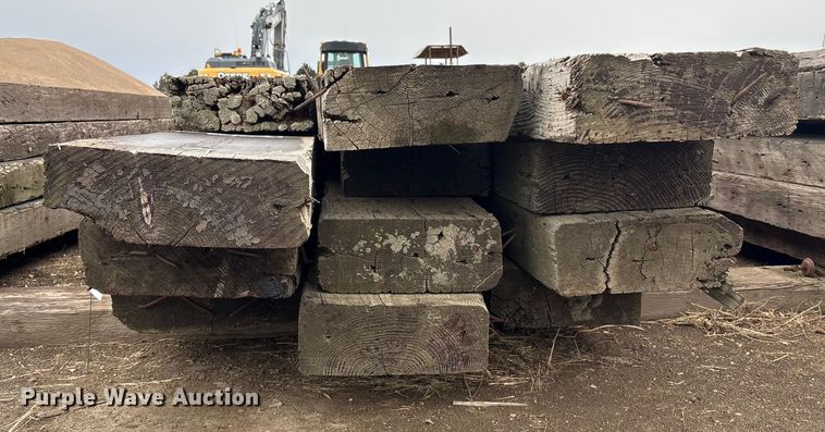 image for item FG2539 Approximately 19 bridge planks