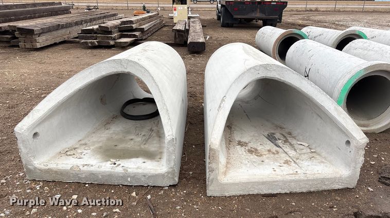 image for item FG2542 Concrete culverts