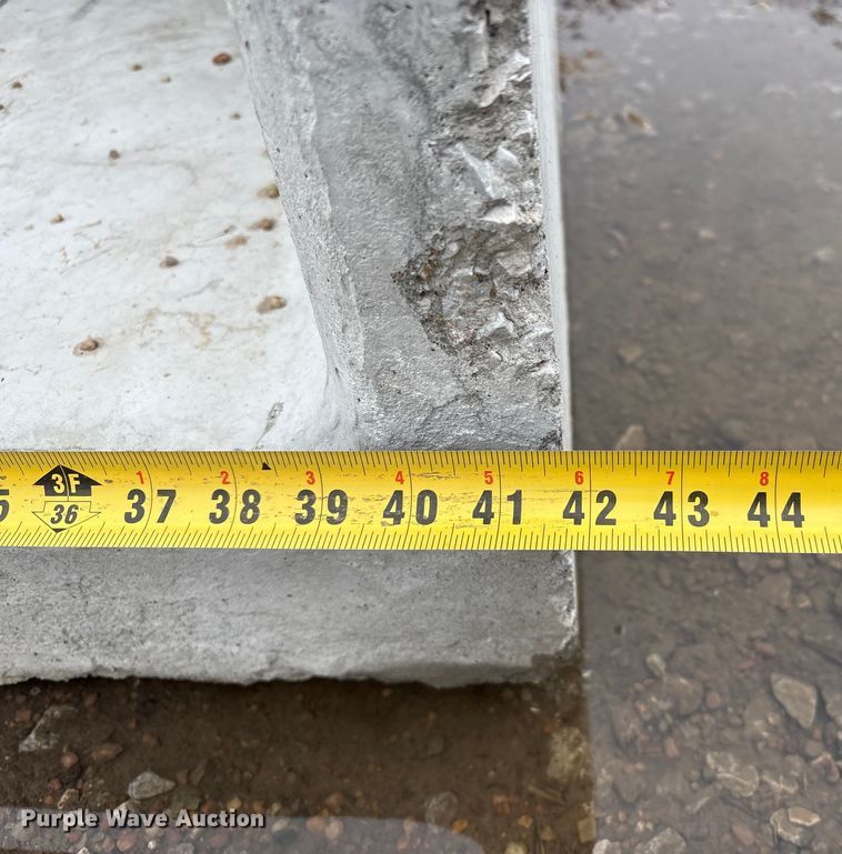 image for item FG2542 Concrete culverts