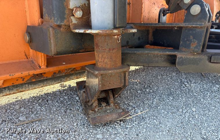 image for item FG2574 2005 International 7300 dump truck