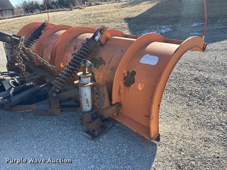 image for item FG2574 2005 International 7300 dump truck