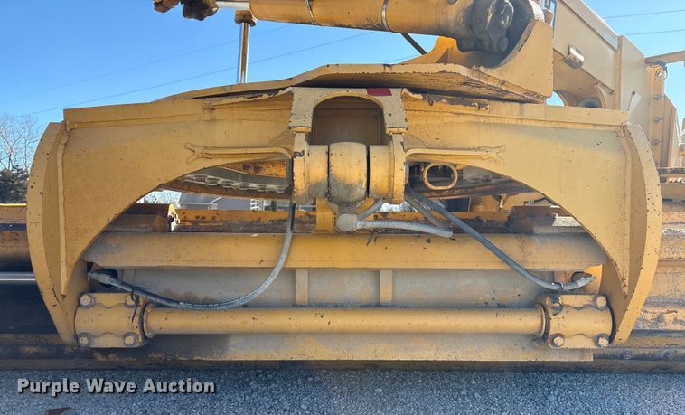 image for item FG2575 2001 John Deere 770CH motor grader