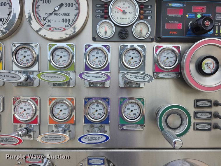 image for item FI0630 2009 Pierce Velocity ladder fire truck