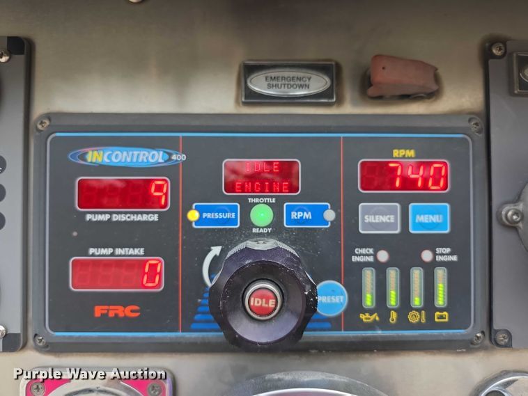 image for item FI0630 2009 Pierce Velocity ladder fire truck