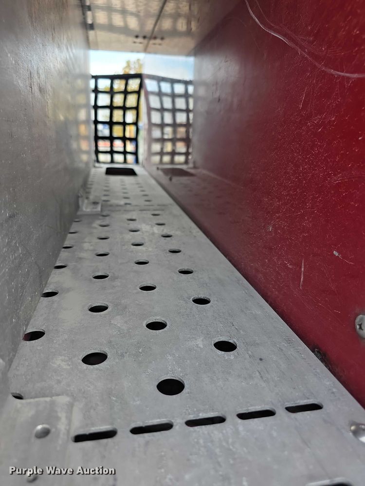 image for item FI0630 2009 Pierce Velocity ladder fire truck