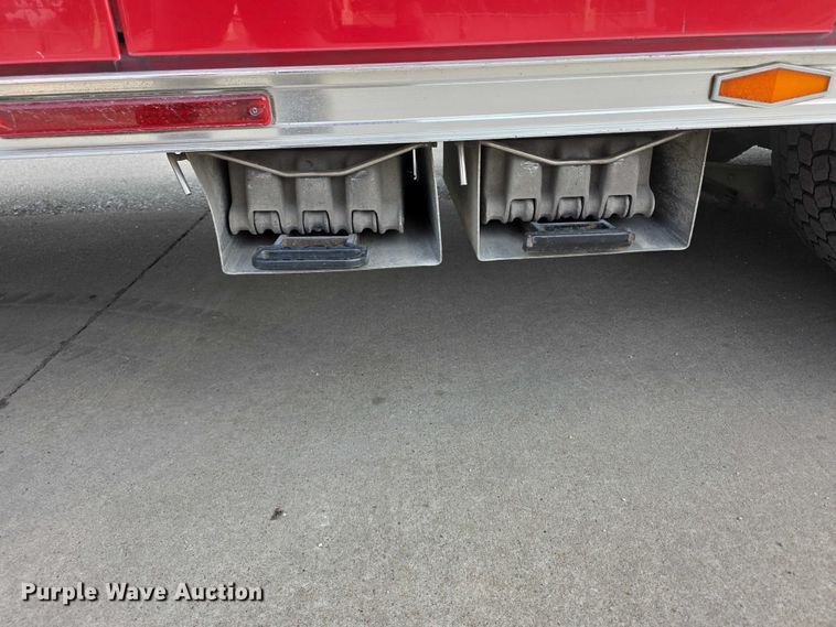 image for item FI0630 2009 Pierce Velocity ladder fire truck