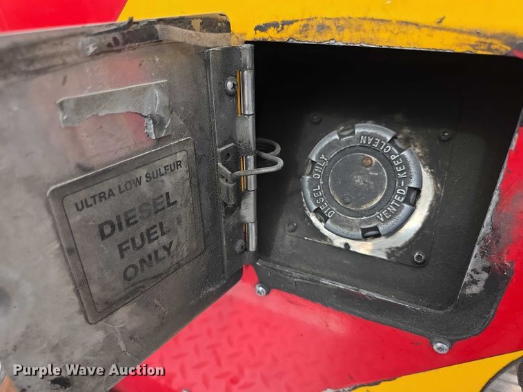 image for item FI0630 2009 Pierce Velocity ladder fire truck